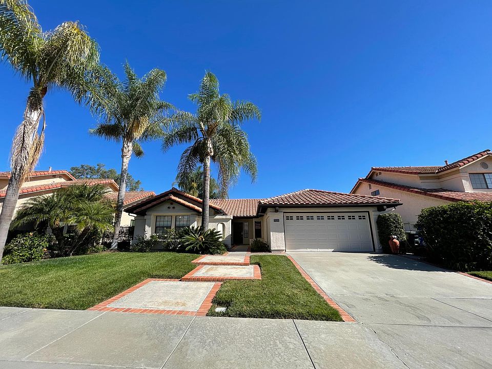 1st image of 2620 Magellan Ln