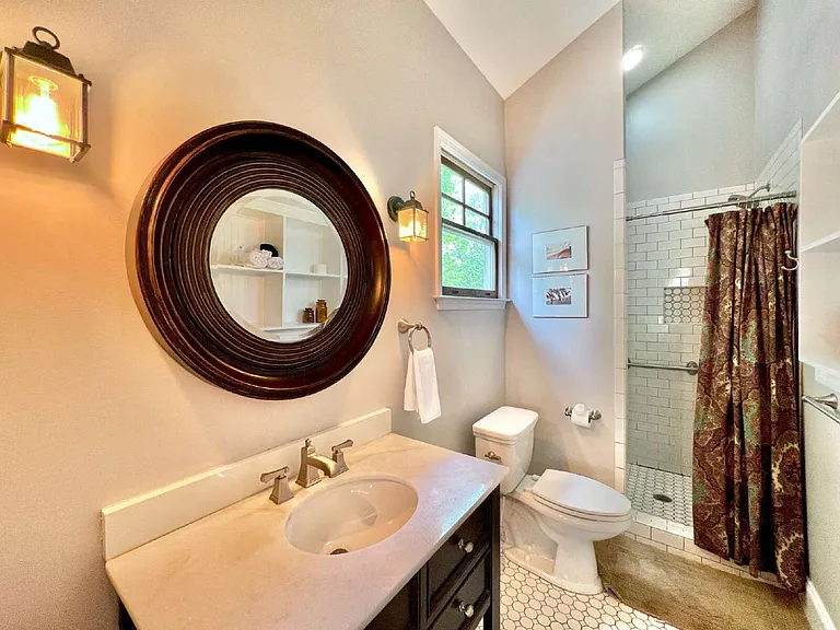 2637 Chesterfield Ave #B — Photo 14