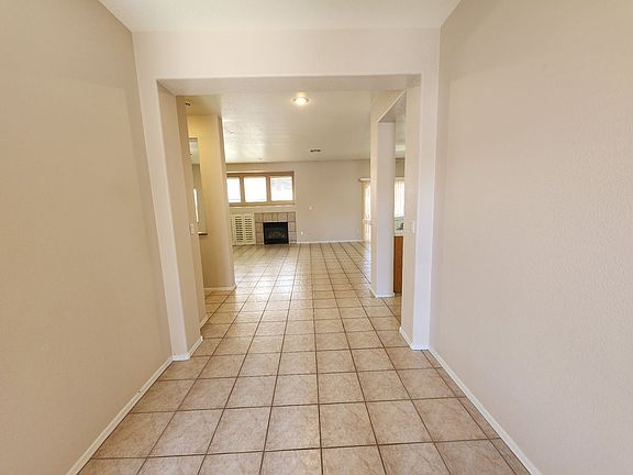 5th image of 1320 Yeager Ave