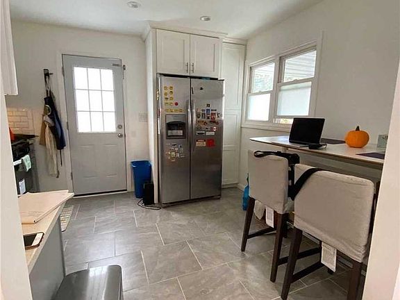 3rd image of 13316 160th St