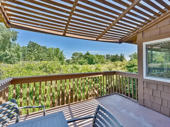 2554 Rio Bravo Cir, Sacramento, CA 95826