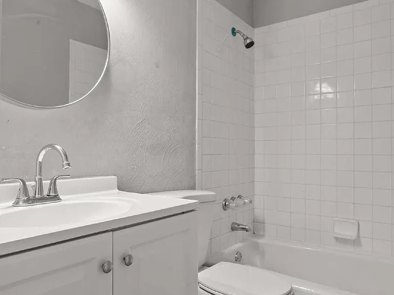 9628 Twelve Bay St #13 — Photo 8