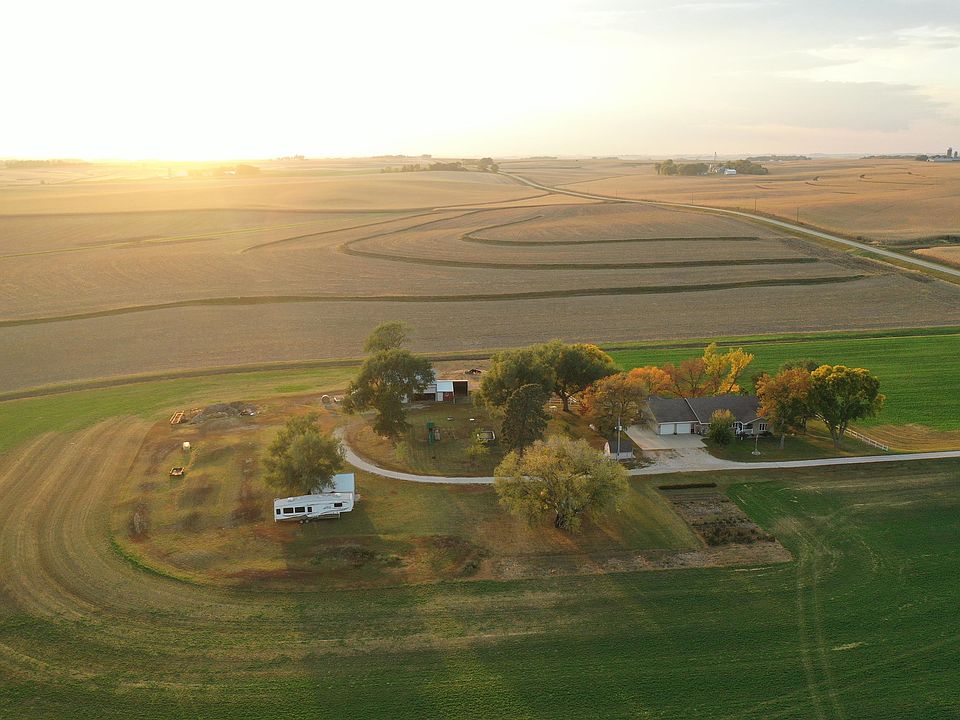 36924 C12, Le Mars, IA 51031 MLS 820088 Zillow