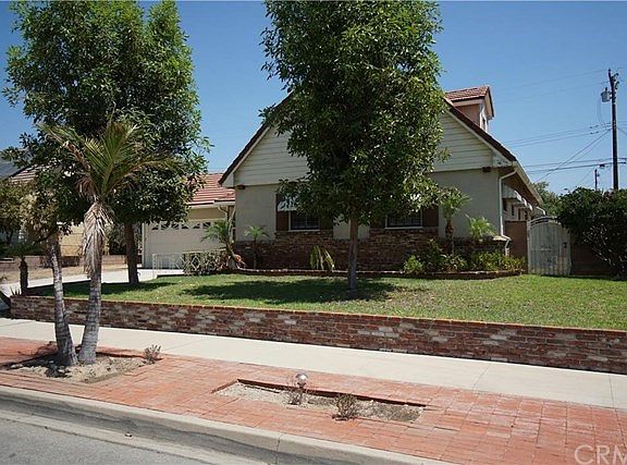 Great curb appeal
