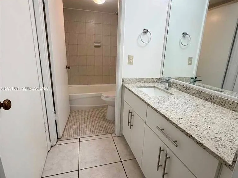 13701 Kendale Lakes Cir #B-308 — Photo 13