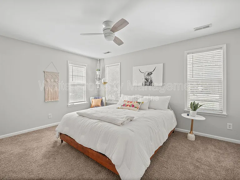 11339 Dundarrach Ln — Photo 18