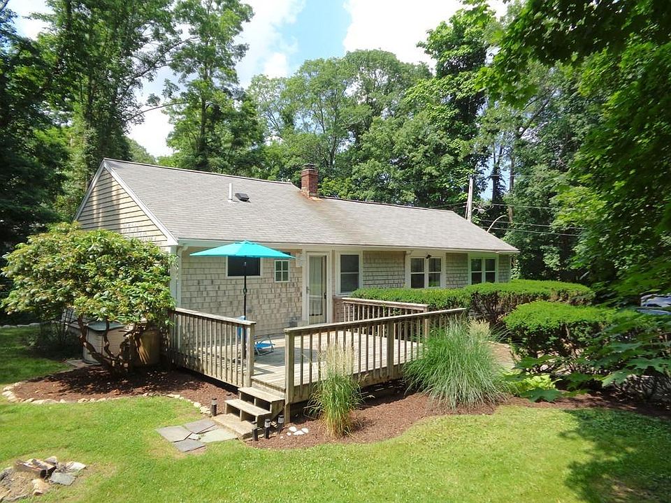 1st image of 15 Mill Ln