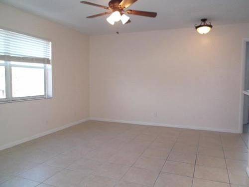 2nd image of 5630 NE 18th Ave APT 201
