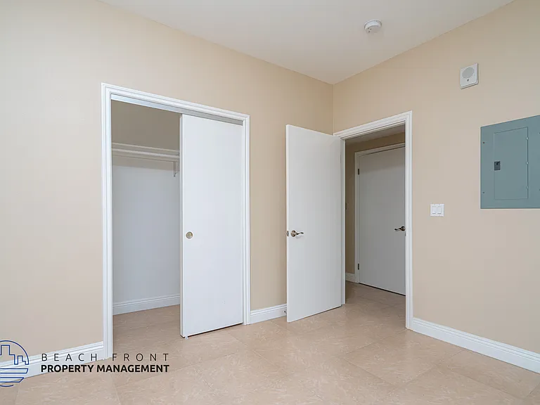 1522 Lomita Blvd. — Photo 16