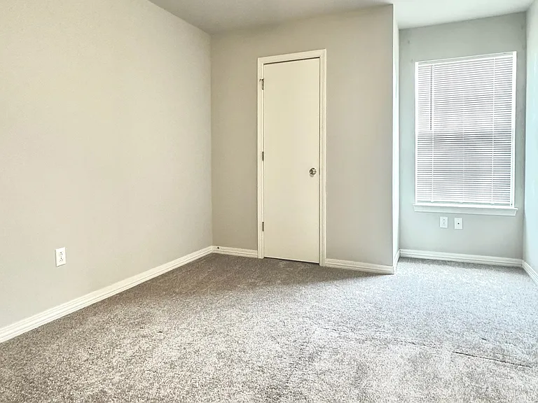 1849 Pointed Leaf Ln — Photo 9