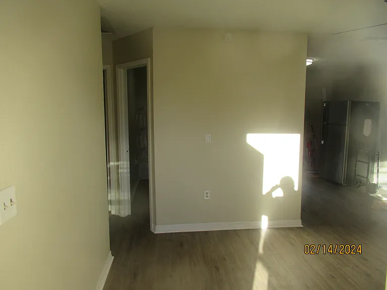2102 W Beach St #B — Photo 4