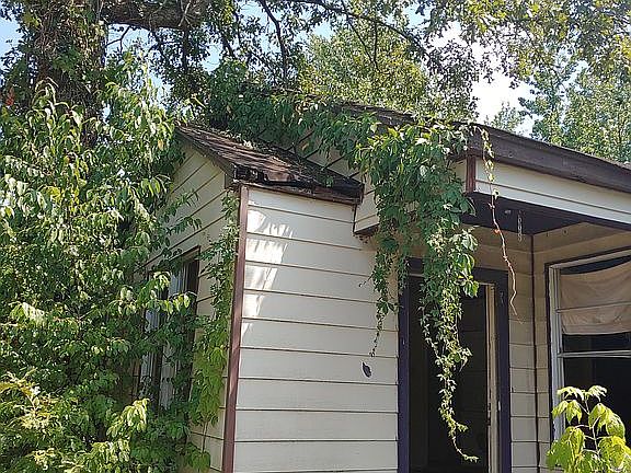 4th image of 50 Cypress Dr