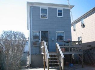 4653 Smart St, Flushing, NY 11355