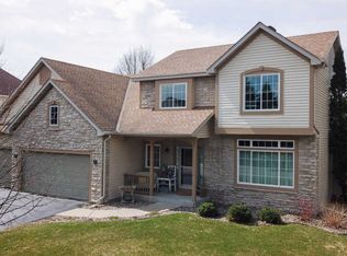 8656 Jody Cir S, Cottage Grove, MN 55016