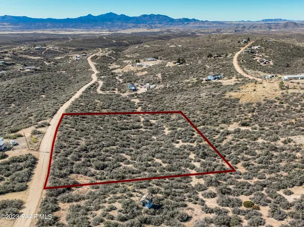 8020 W Framingham Rd, Kirkland, AZ 86332