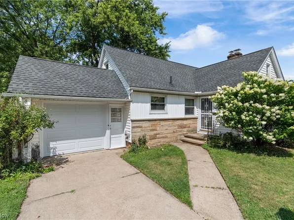 3617 Harvard Ave NW, Canton, OH 44709