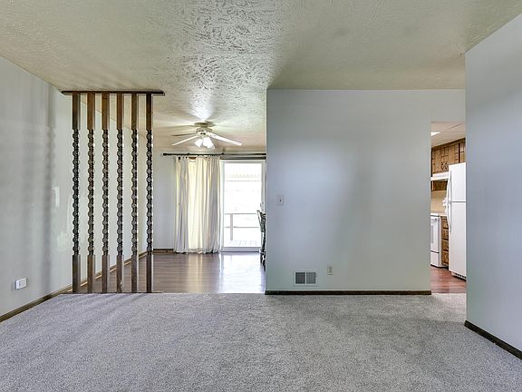 4th image of 7822 Pasadena Ave
