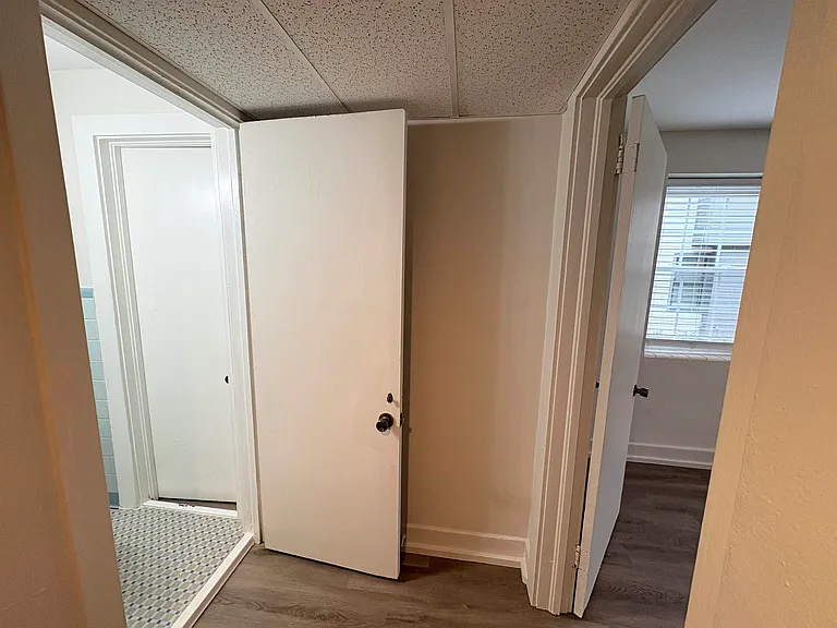 202 E Bradford Rd #2 — Photo 13