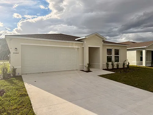 2444 NW 23rd Ave Photo 1