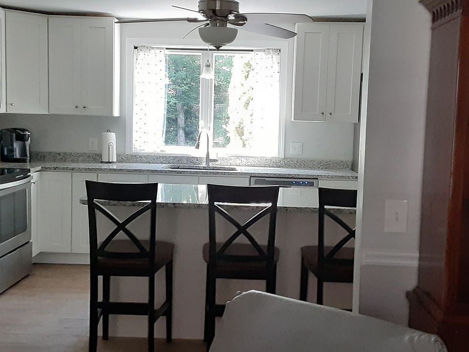 2nd image of 44 Mulberry Dr