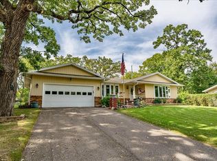 2315 White Oak Trl, Oregon, WI 53575