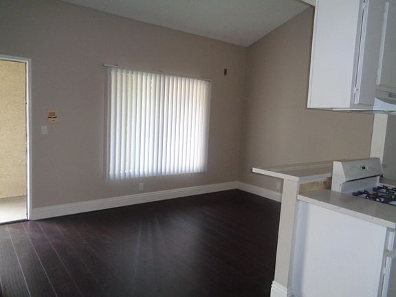 5th image of 244 E Nevada St APT 8