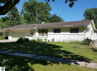 406 Otsego St, Oscoda, MI 48750