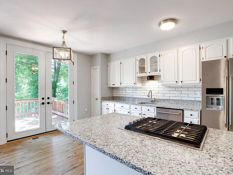 2914 Oakton Crest Pl — Photo 21