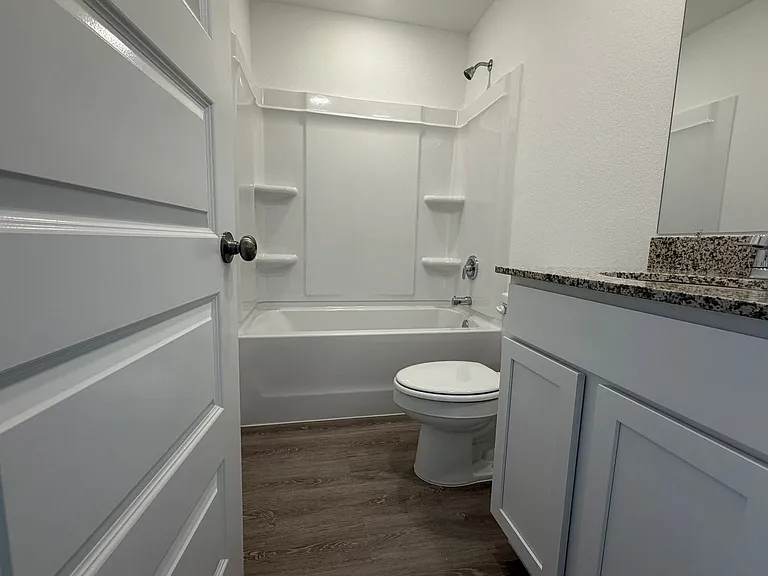 2720 Major St — Photo 13