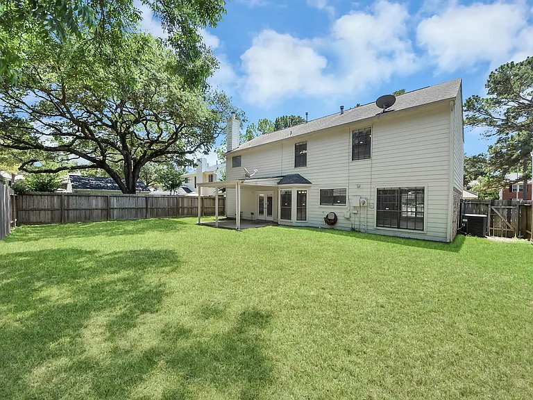 16006 Autumn Falls Ln — Photo 43