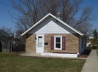 1427 N 14th St, Dekalb, IL 60115