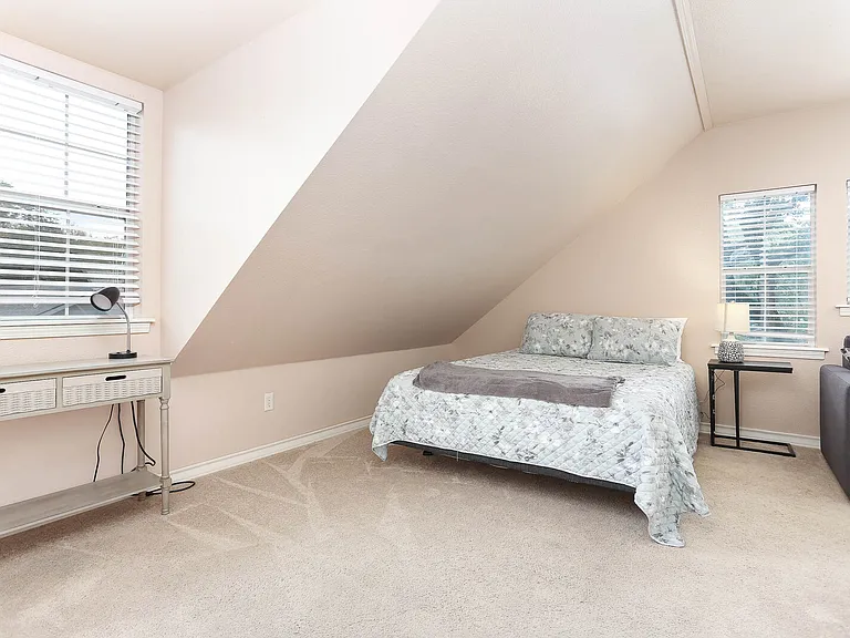 Upstairs bedroom 3.