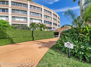 369 S Lake Dr #2D, Palm Beach, FL 33480
