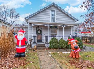 512 S Clayton St, Bloomington, IL