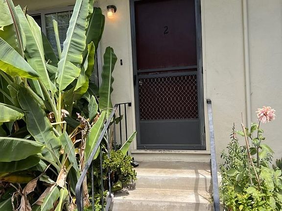 4th image of 121 Sylvar St APT 2