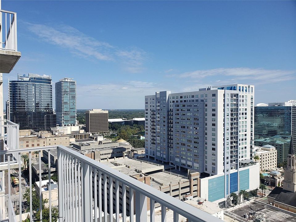 1st image of 155 Court Ave #1605