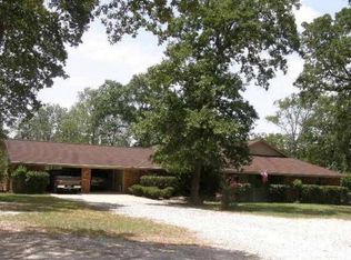 77 Pine Crest Dr, Huntsville, TX 77320