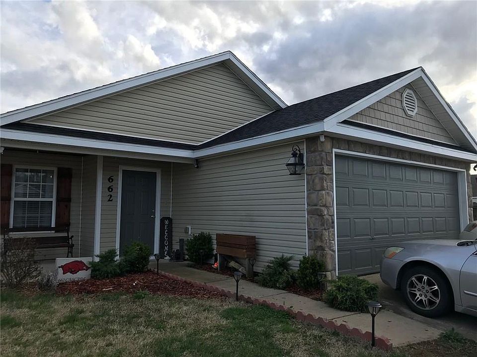 1st image of 662 Cascade Cir