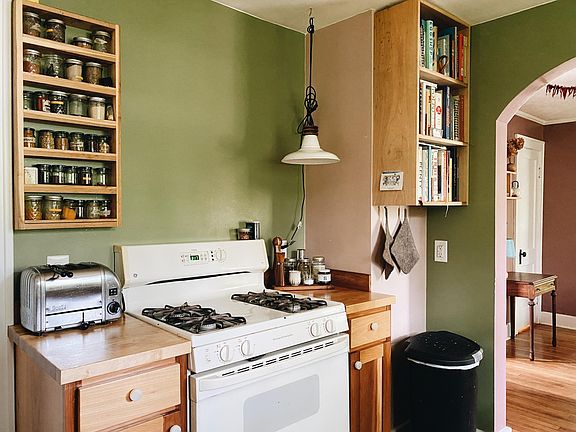 5th image of this home