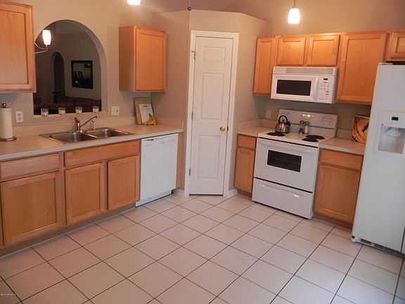 5th image of 8429 English Oak Dr