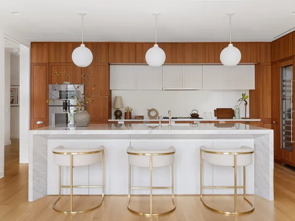 1289 Lexington Avenue image 4 of 16