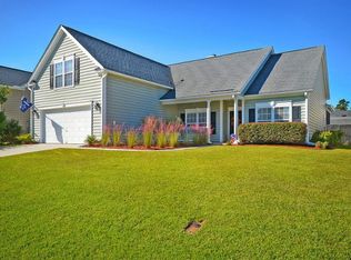 331 Lakewind Dr, Moncks Corner, SC 29461