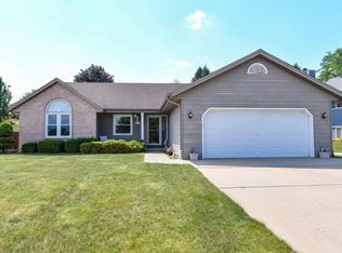 1732 Erin LANE, Waukesha, WI 53188