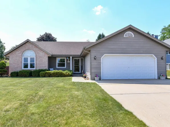 1732 Erin LANE, Waukesha, WI 53188
