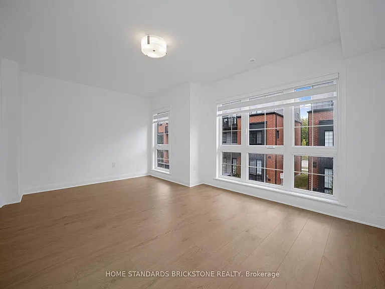 22 Chesley St — Photo 23