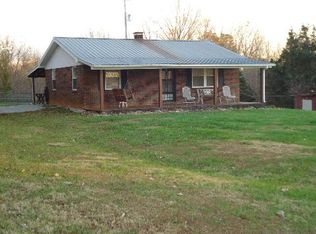 1466 Irish Bottom Rd, Burkesville, KY 42717