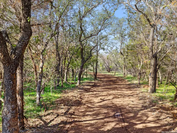 188 RESERVE RNC W Hwy 290, Johnson City, TX 78636