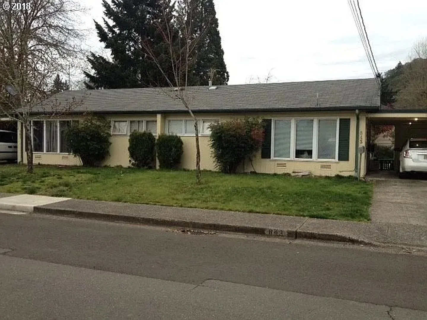 Cute 2-bedroom 1 bath home - 841 W Fairhaven — Photo 2