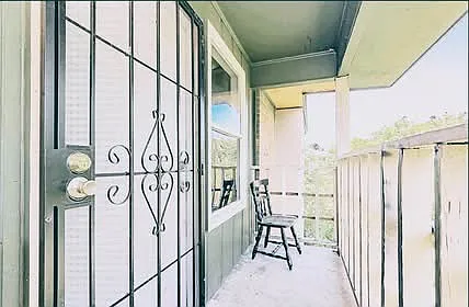 8251 Ned Ave — Photo 5