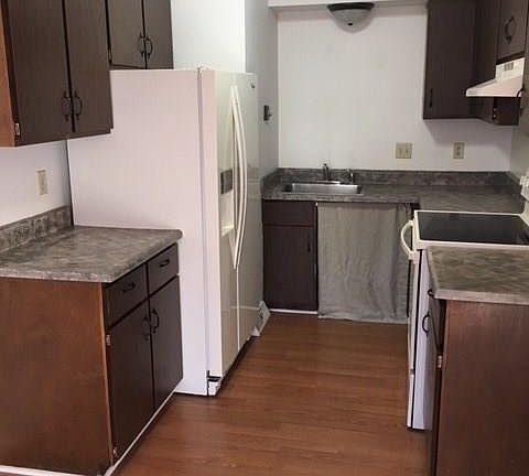 5th image of 10031 Penrith Dr